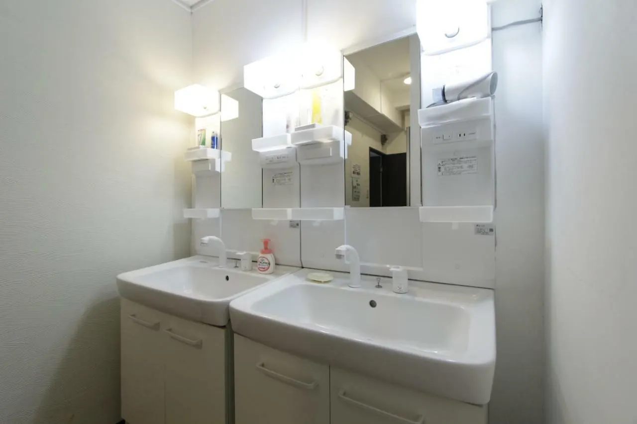 Share House Kanda Station Ueno And Akihabara Hotel Tokyo Japan